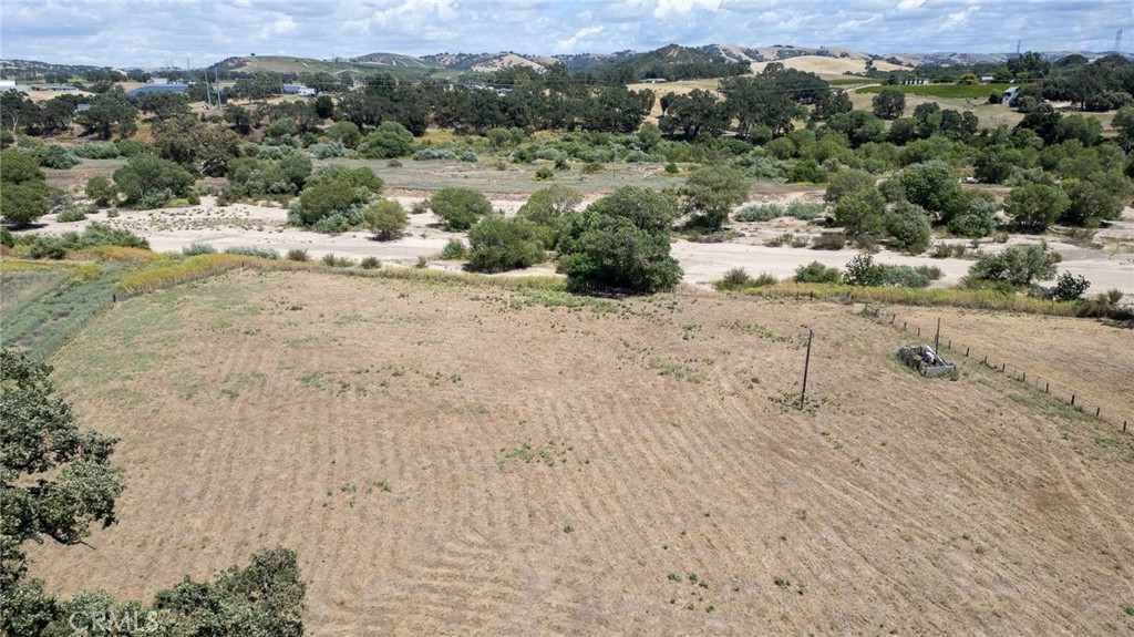 335 Phillips, Templeton, CA 93465