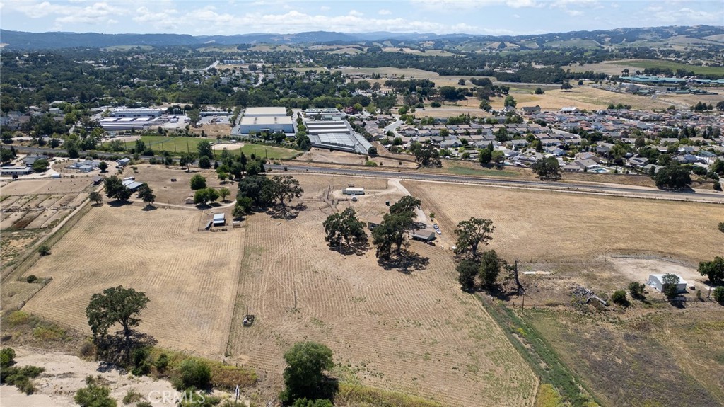 335 Phillips, Templeton, CA 93465