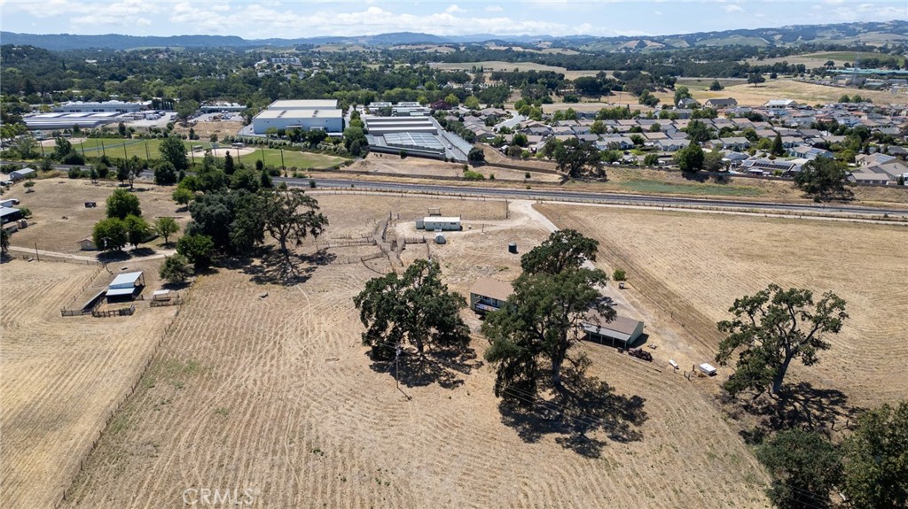 335 Phillips, Templeton, CA 93465