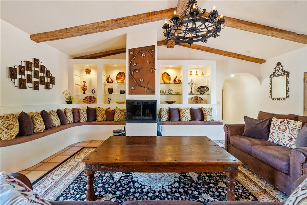 7568 Creston, Paso Robles, CA 93446