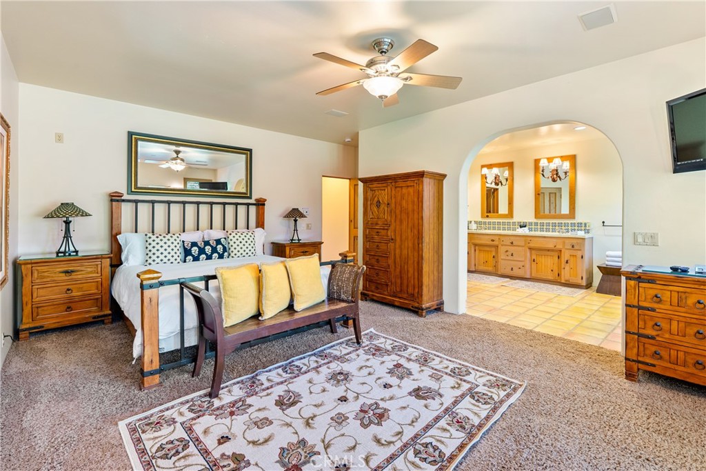 7568 Creston, Paso Robles, CA 93446