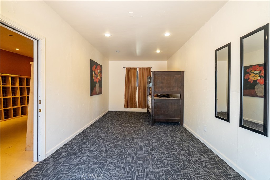 7568 Creston, Paso Robles, CA 93446