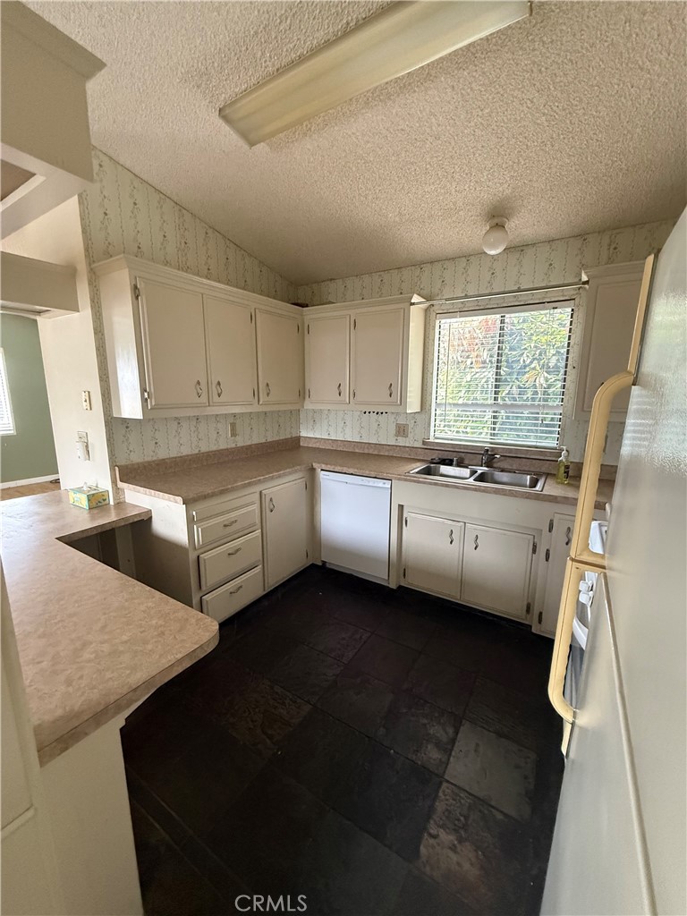 3860 S Higuera, San Luis Obispo, CA 93401