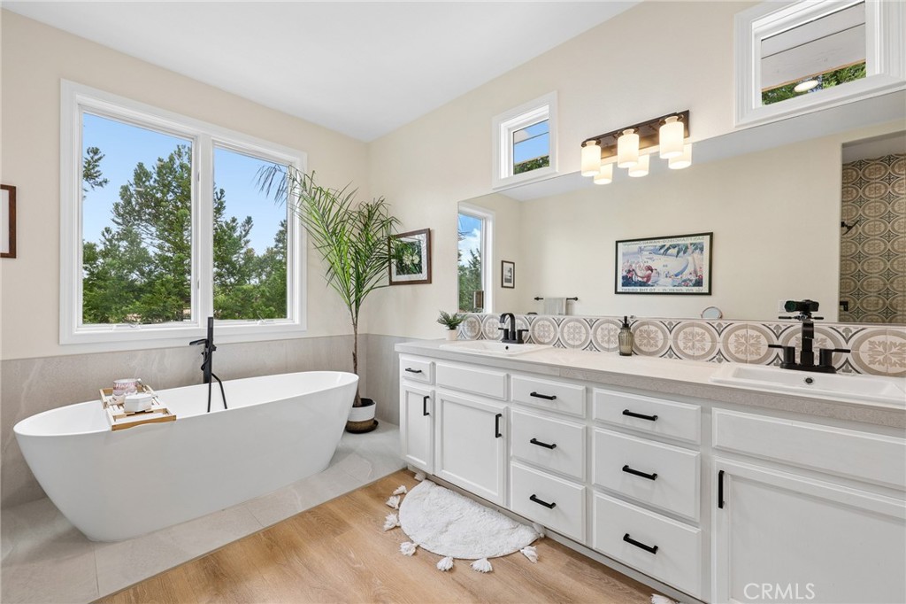 903 Stoney Creek, Paso Robles, CA 93446