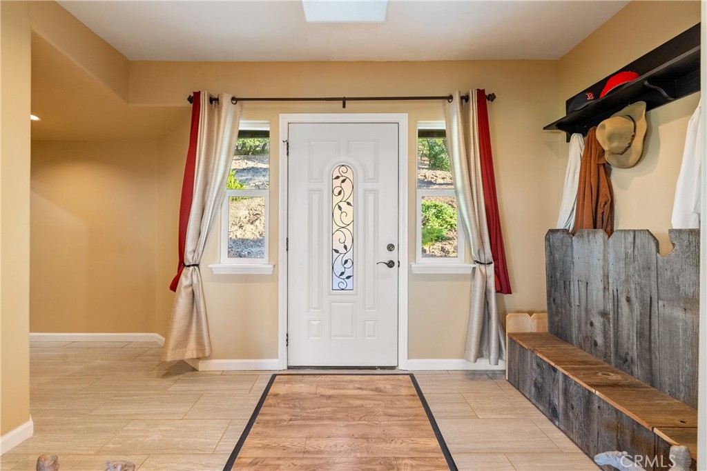 1745 Adelaida, Paso Robles, CA 93446