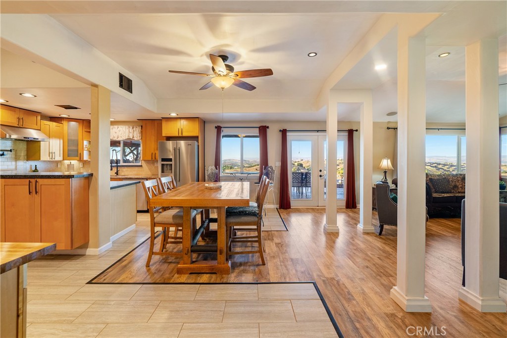 1745 Adelaida, Paso Robles, CA 93446