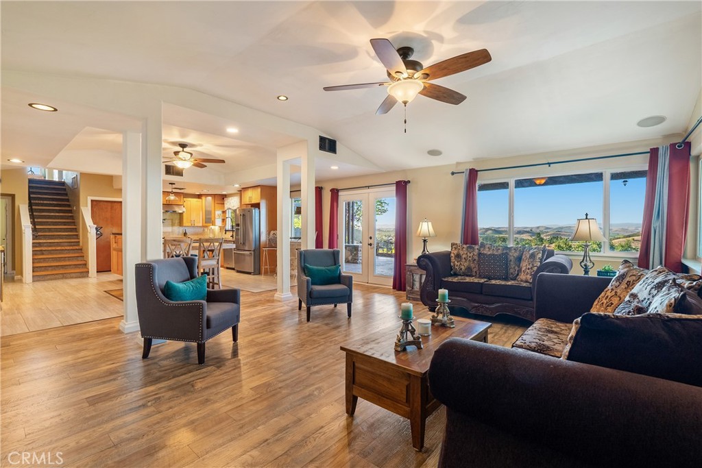 1745 Adelaida, Paso Robles, CA 93446