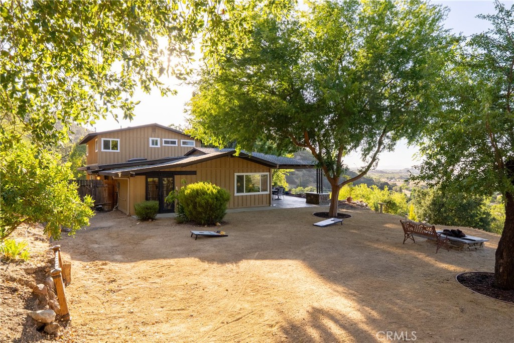 1745 Adelaida, Paso Robles, CA 93446