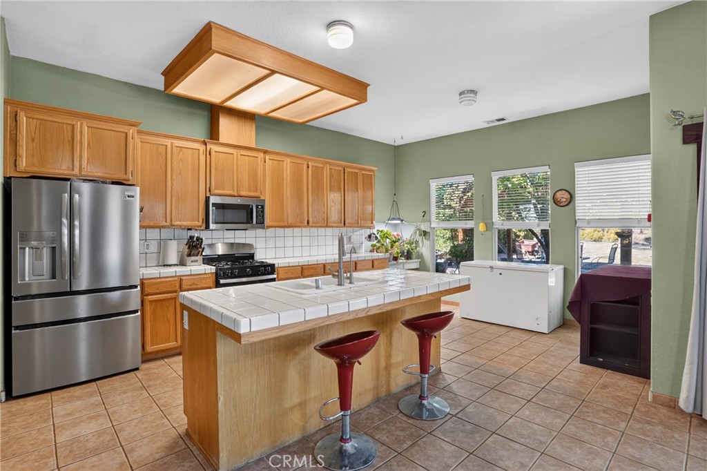 5696 Loma Real, Paso Robles, CA 93446