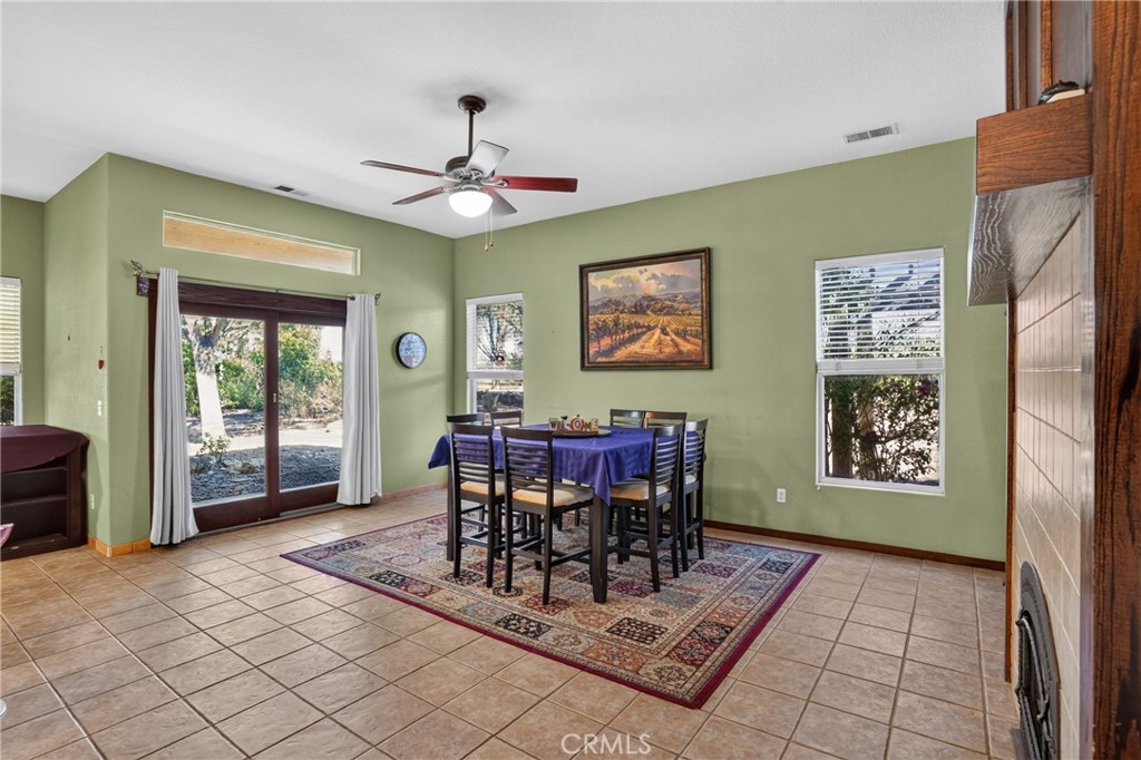 5696 Loma Real, Paso Robles, CA 93446