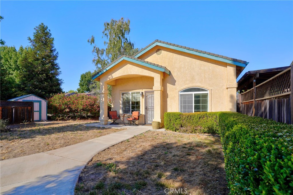 5696 Loma Real, Paso Robles, CA 93446