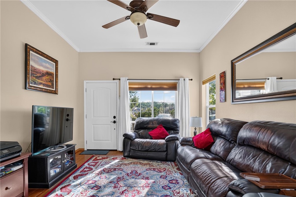 5696 Loma Real, Paso Robles, CA 93446