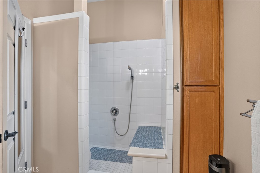 5696 Loma Real, Paso Robles, CA 93446