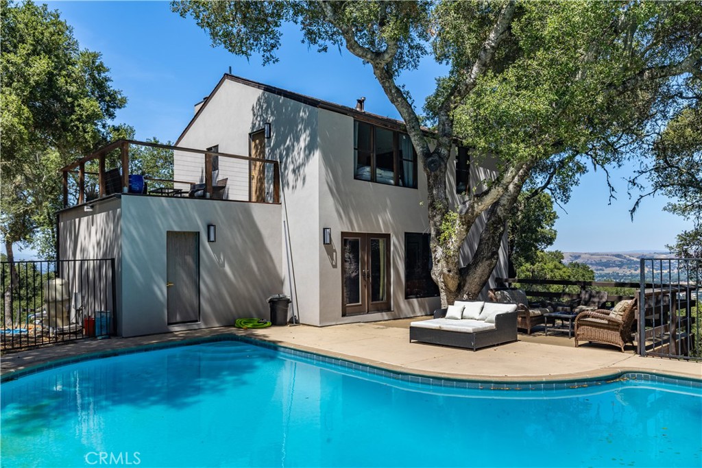 2570 Alturas, Atascadero, CA 93422
