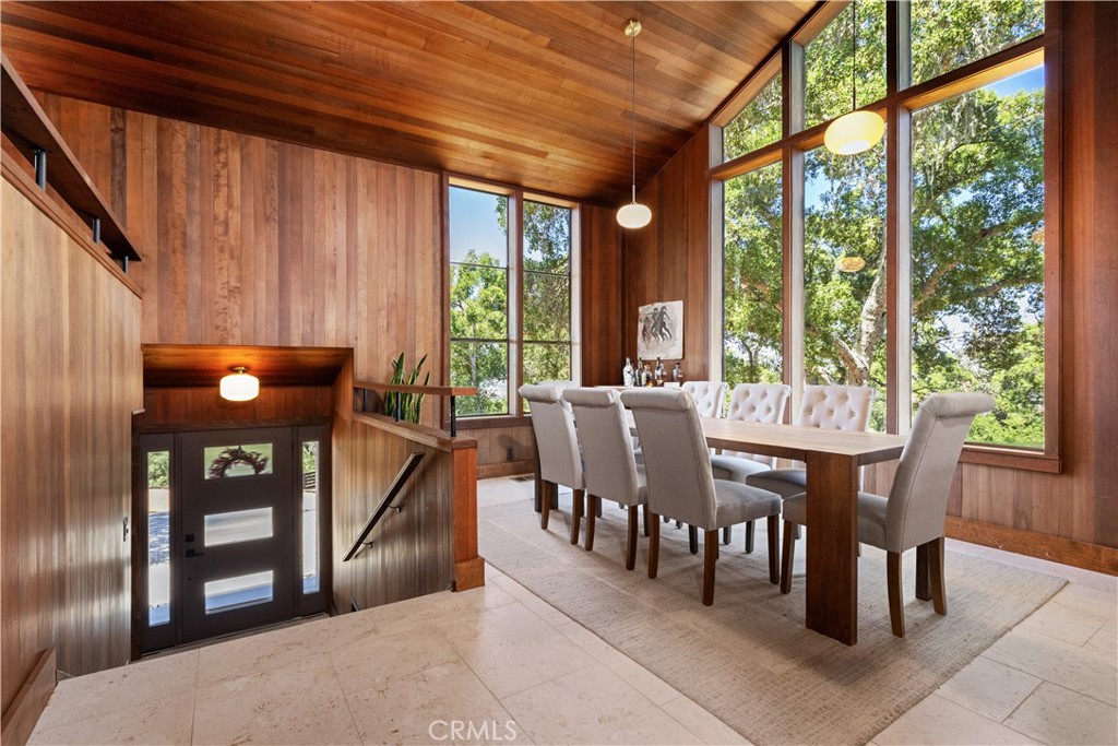 2570 Alturas, Atascadero, CA 93422