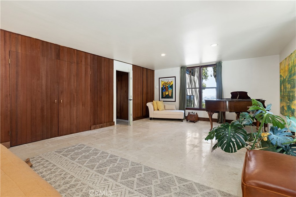 2570 Alturas, Atascadero, CA 93422