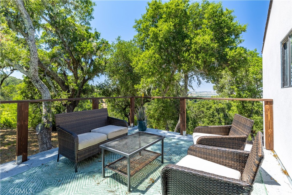 2570 Alturas, Atascadero, CA 93422