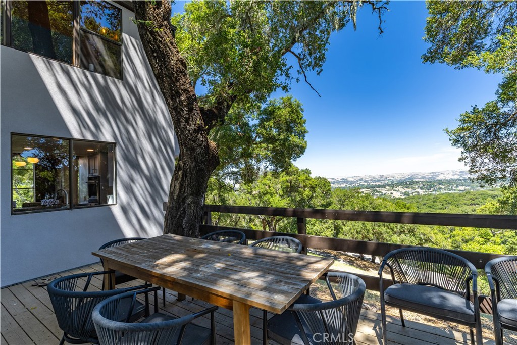 2570 Alturas, Atascadero, CA 93422