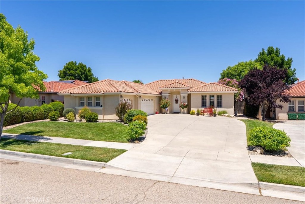 721 Lenox Ct, Paso Robles, CA 93446
