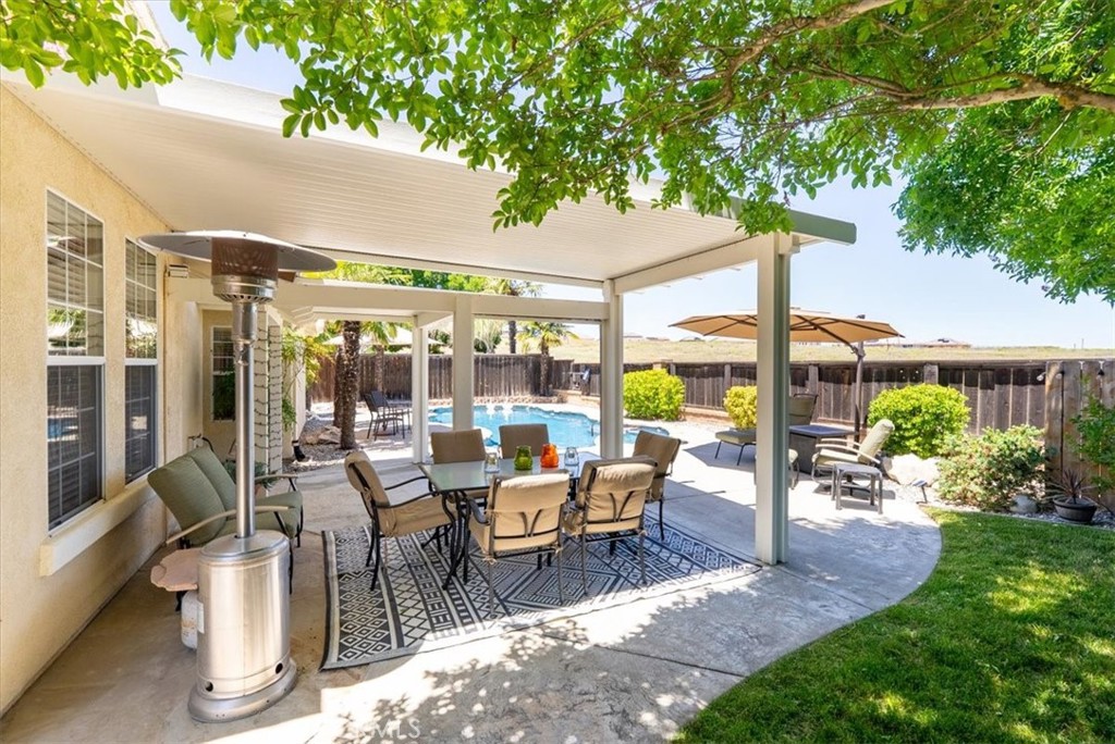 721 Lenox Ct, Paso Robles, CA 93446