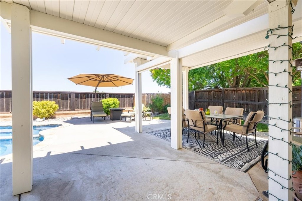 721 Lenox Ct, Paso Robles, CA 93446