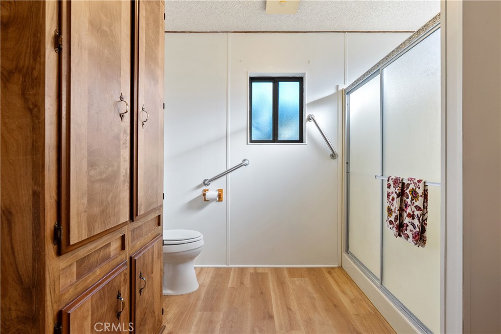 32 Via Santa Barbara, Paso Robles, CA 93446