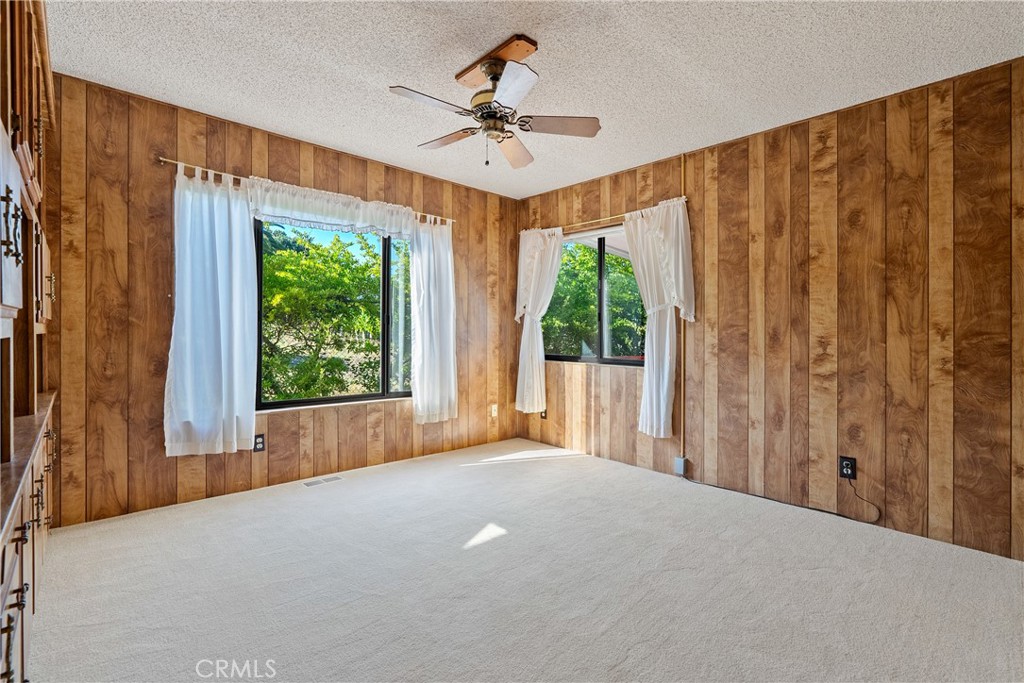 32 Via Santa Barbara, Paso Robles, CA 93446