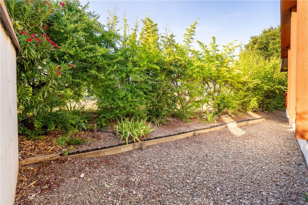 32 Via Santa Barbara, Paso Robles, CA 93446