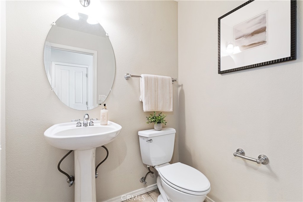 145 Via Camelia, Paso Robles, CA 93446