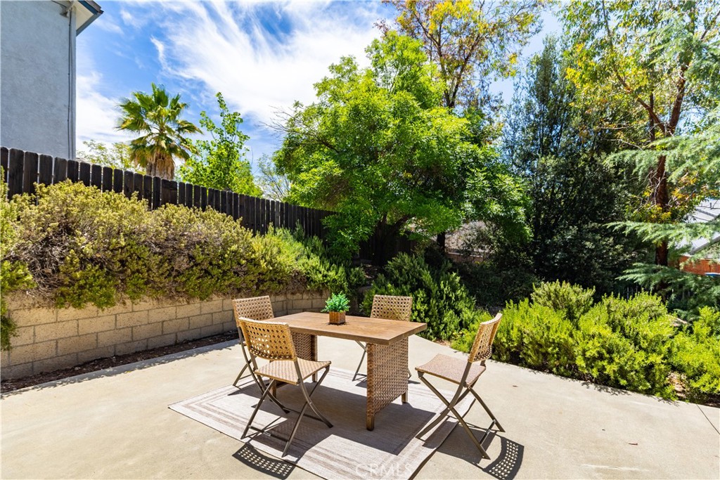 145 Via Camelia, Paso Robles, CA 93446