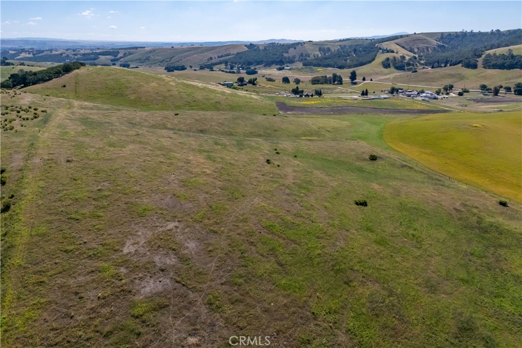 2771 Poco Rd, Templeton, CA 93465