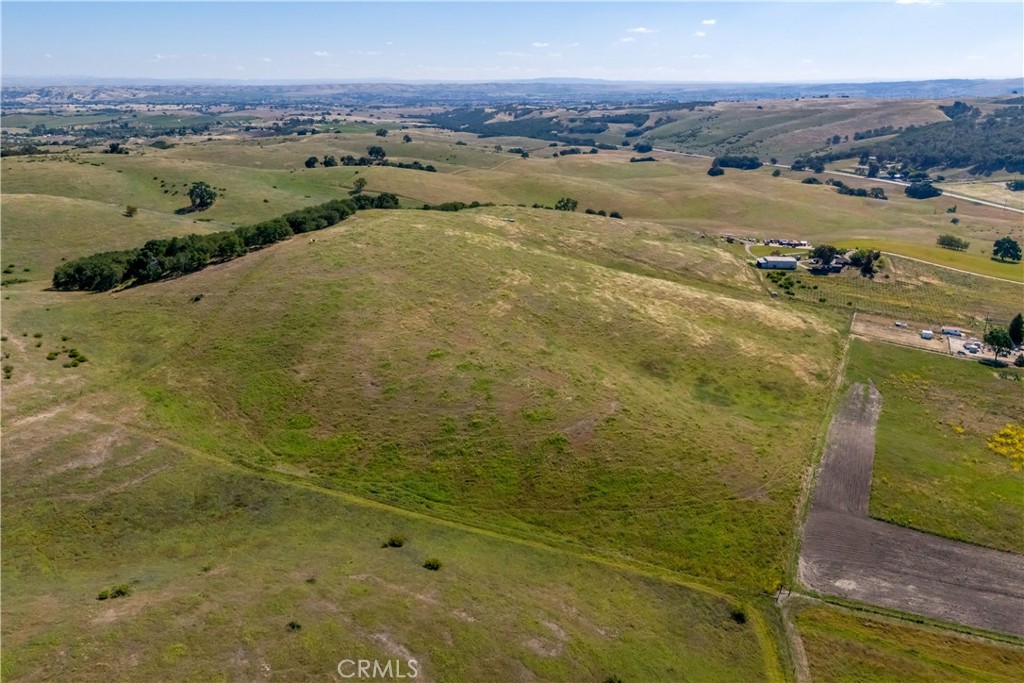 2771 Poco Rd, Templeton, CA 93465