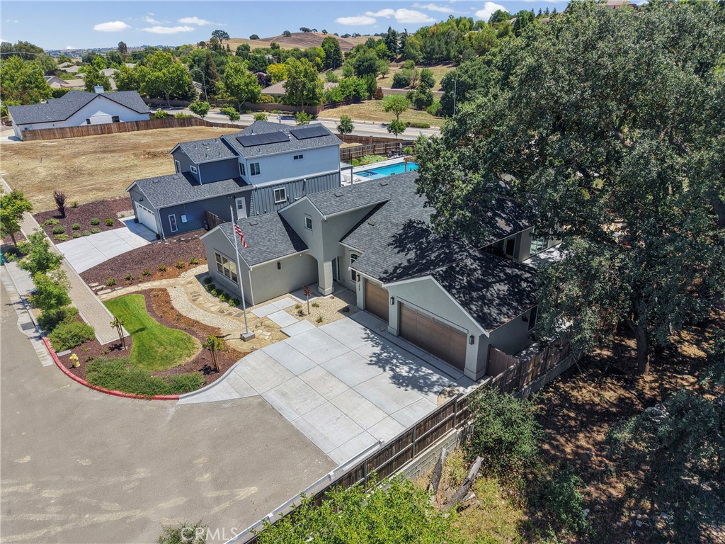 1908 Catahoula Ct, Paso Robles, CA 93446