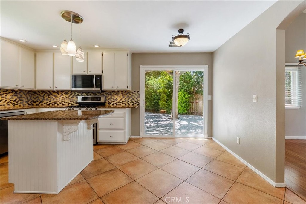 1712 Current, Paso Robles, CA 93446