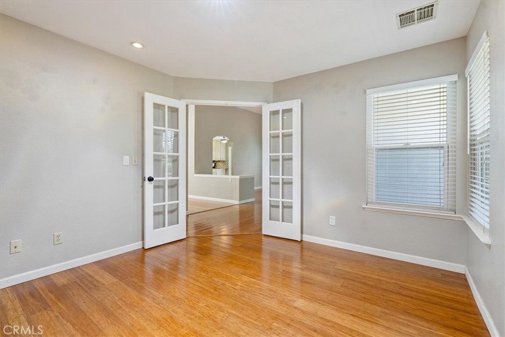 1712 Current, Paso Robles, CA 93446