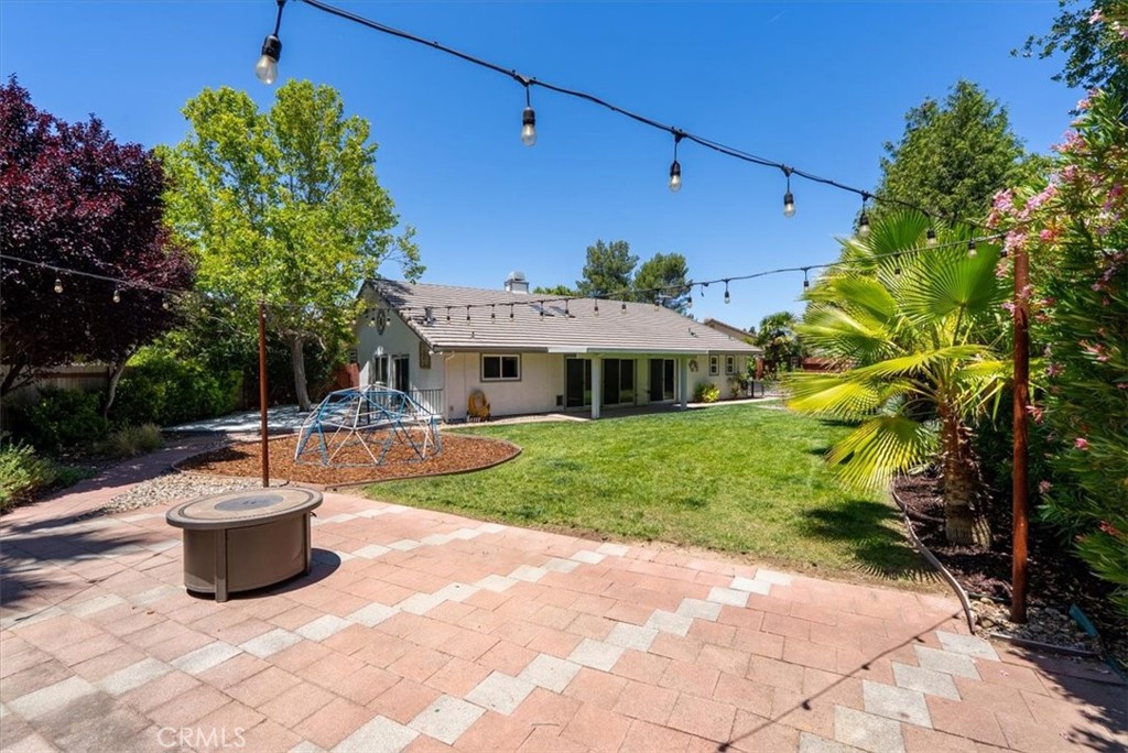 1712 Current, Paso Robles, CA 93446