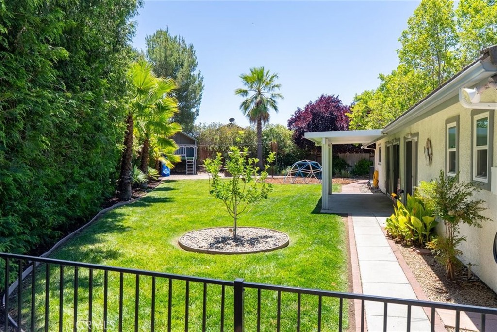 1712 Current, Paso Robles, CA 93446