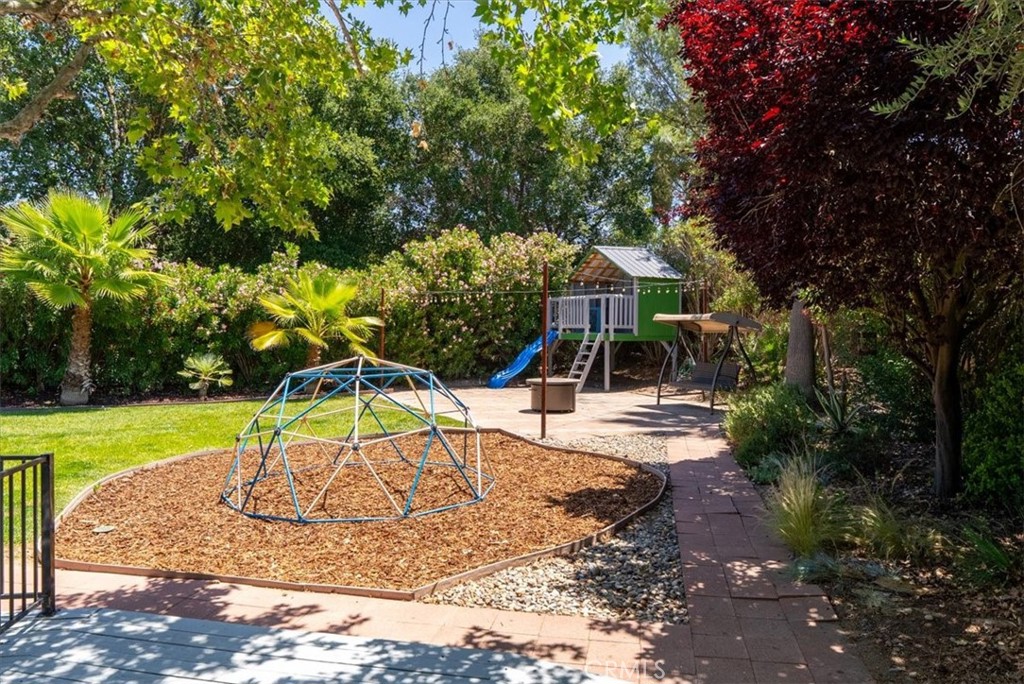 1712 Current, Paso Robles, CA 93446
