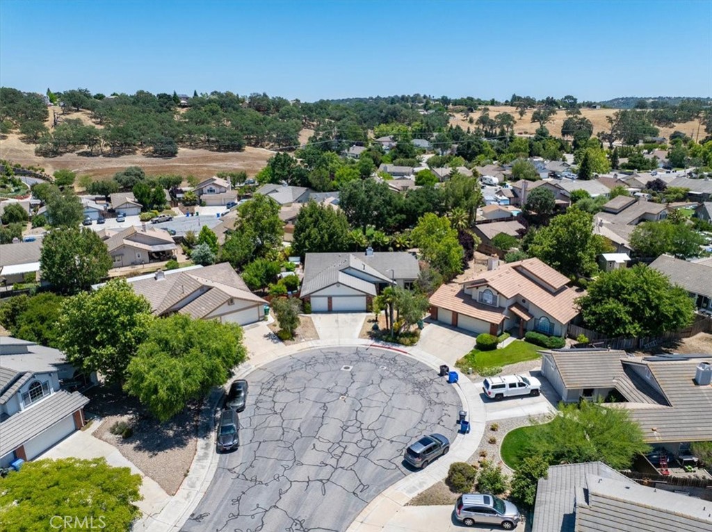 1712 Current, Paso Robles, CA 93446