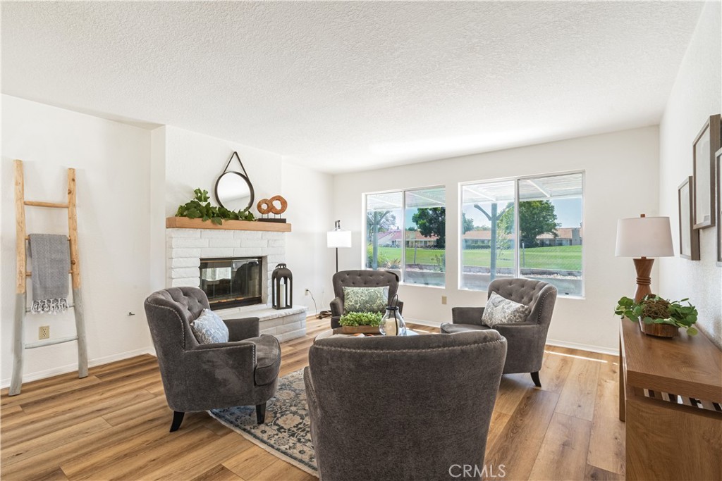 927 Saint Ann Dr, Paso Robles, CA 93446