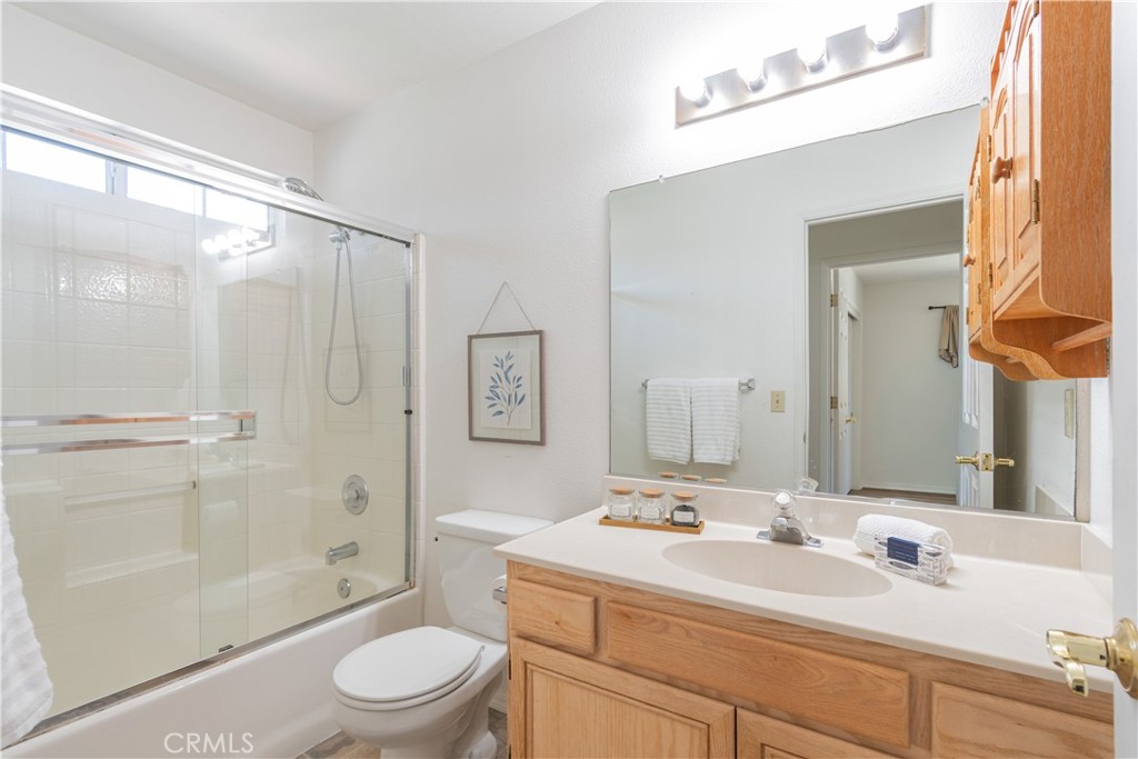 927 Saint Ann Dr, Paso Robles, CA 93446