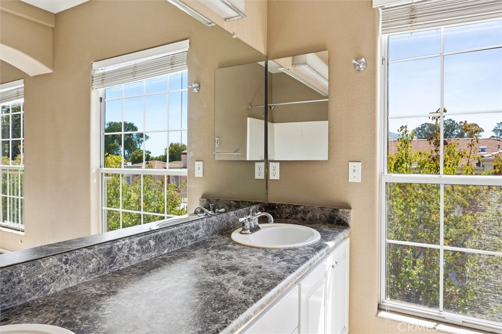 769 Mutsuhito Ave, San Luis Obispo, CA 93401