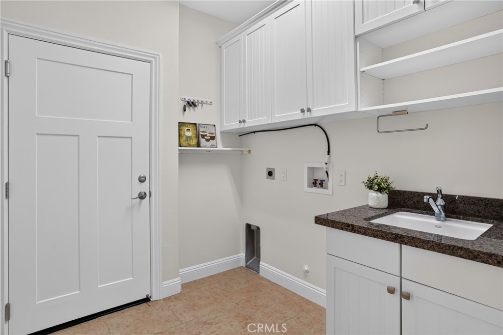 3238 Cherry Ln, San Luis Obispo, CA 93401