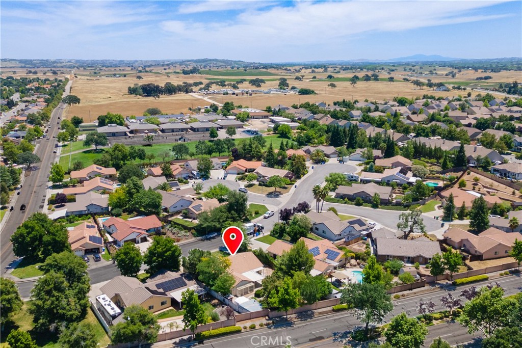 2503 Starling Dr, Paso Robles, CA 93446