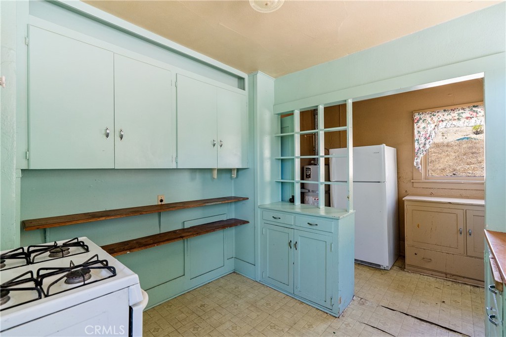 1849 Locust, Paso Robles, CA 93446