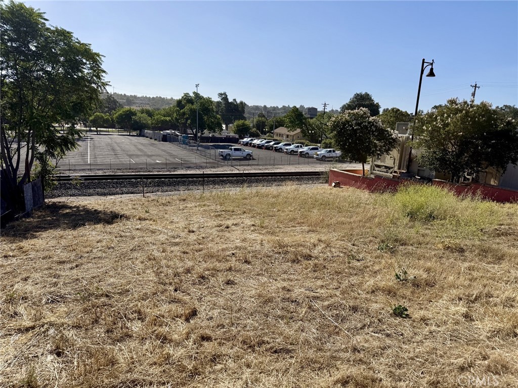 2114 Pine, Paso Robles, CA 93446