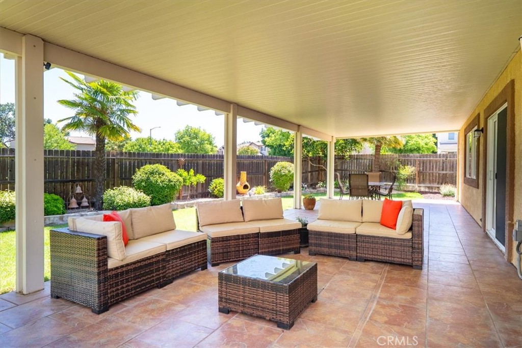 2306 Latigo Ct, Paso Robles, CA 93446