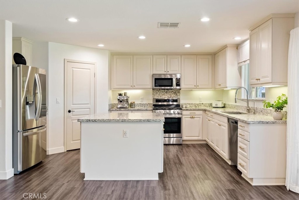 2306 Latigo Ct, Paso Robles, CA 93446