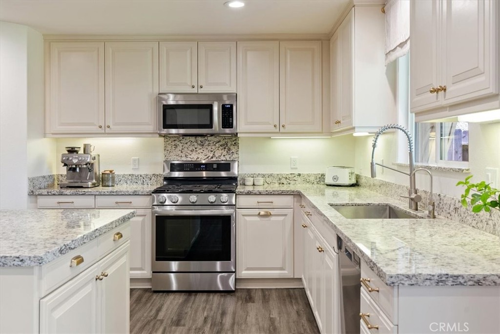 2306 Latigo Ct, Paso Robles, CA 93446