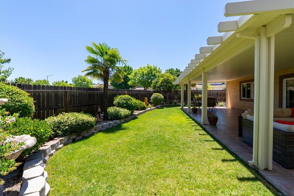 2306 Latigo Ct, Paso Robles, CA 93446